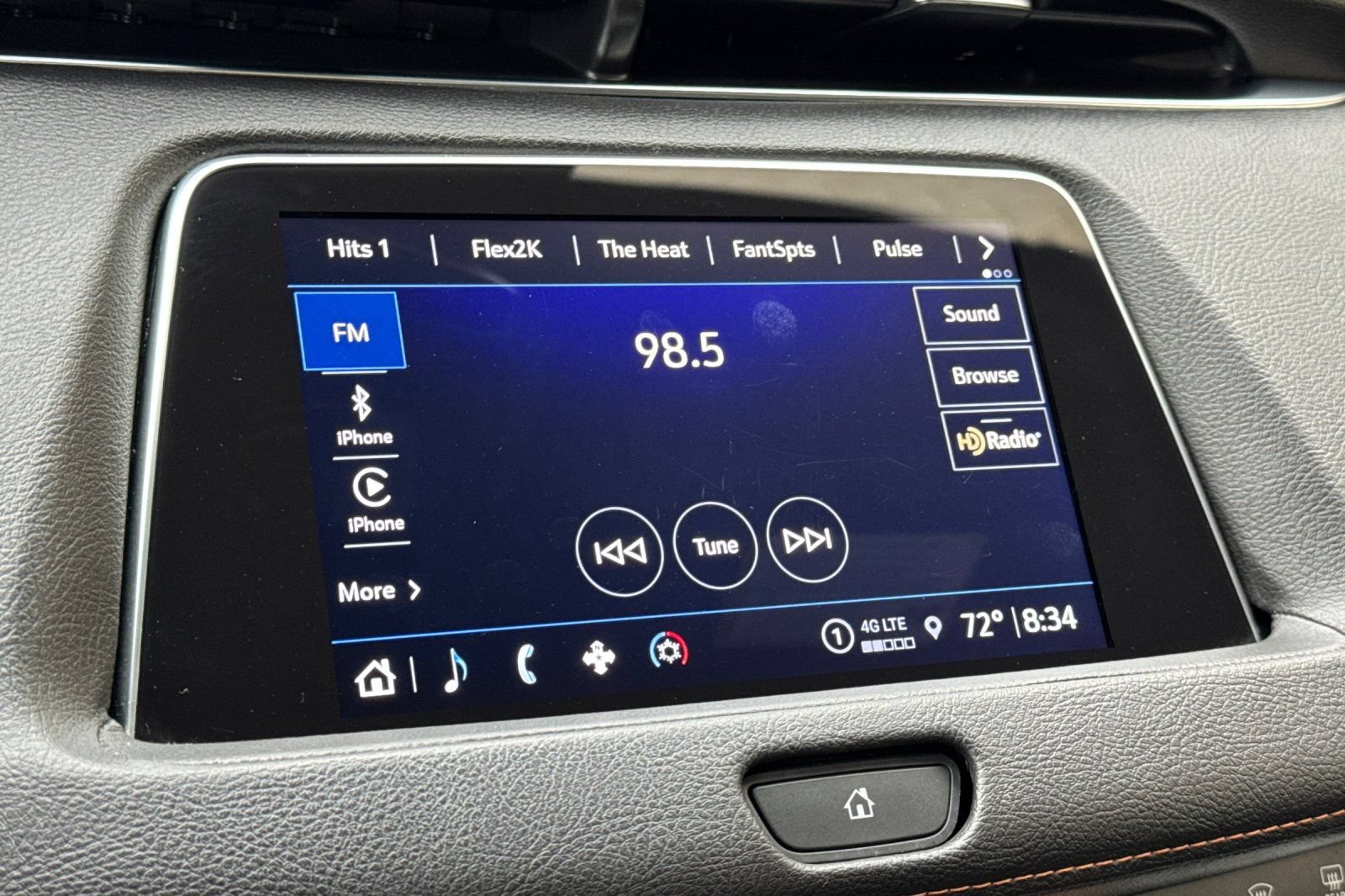 Used 2023 Cadillac XT4 Sport w/ Technology Package AWD/4WD image 20