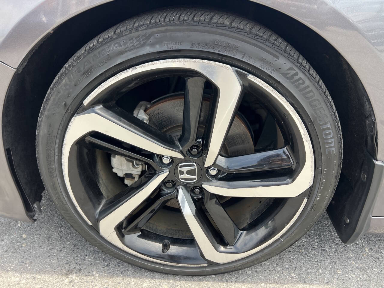 Used 2018 Honda Accord Sport image 18