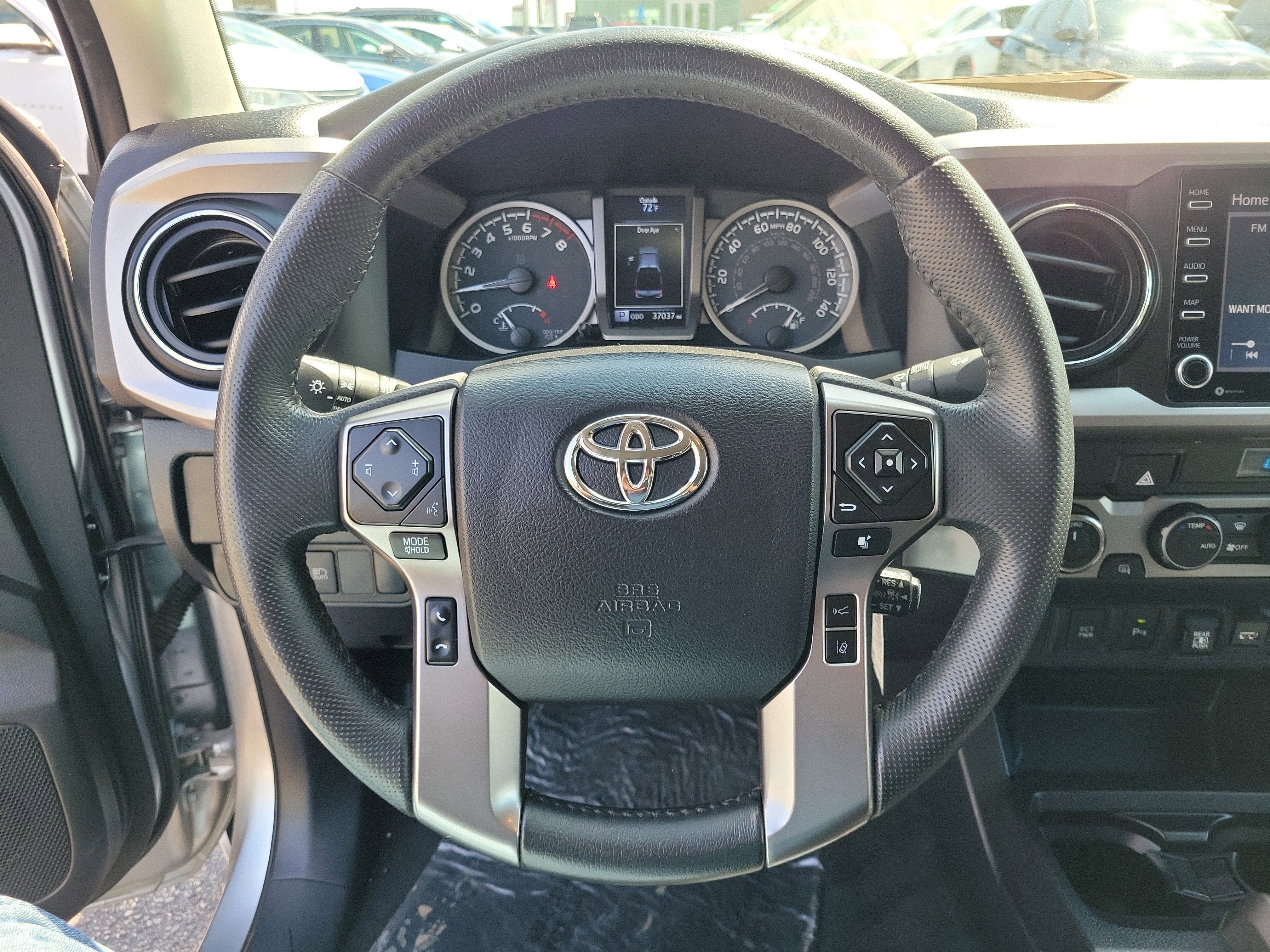 Used 2022 Toyota Tacoma SR5 AWD/4WD image 21
