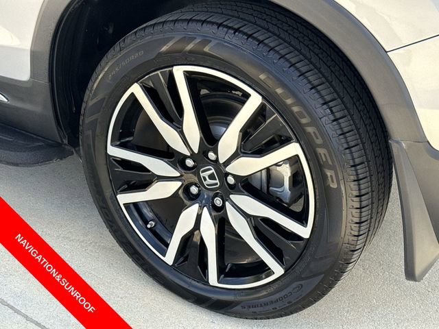 Used 2019 Honda Pilot Elite image 12