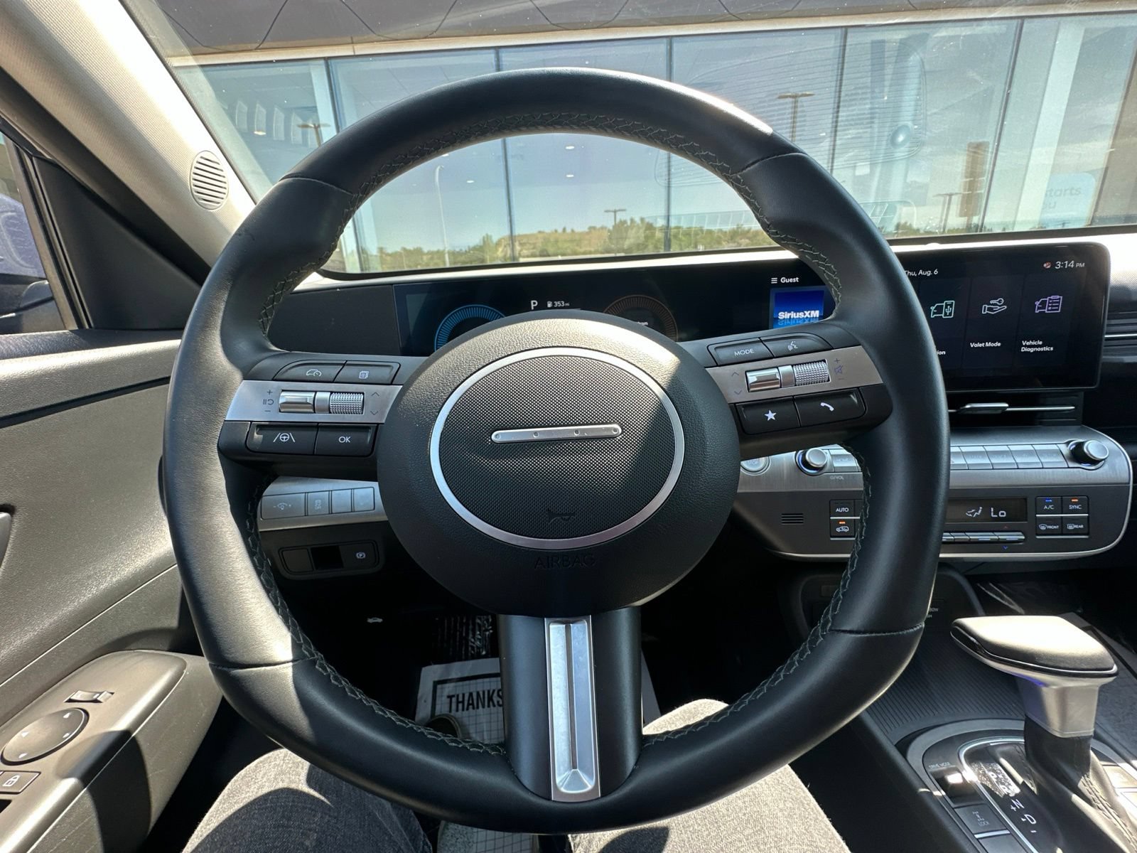 Used 2025 Hyundai Kona SEL AWD/4WD image 39