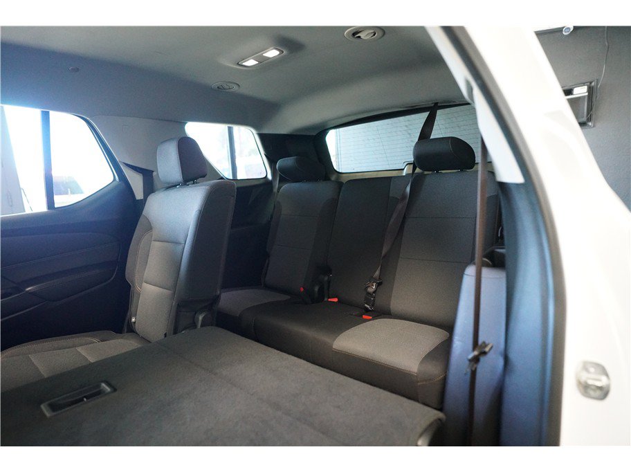 Used 2020 Chevrolet Traverse LT FWD image 13