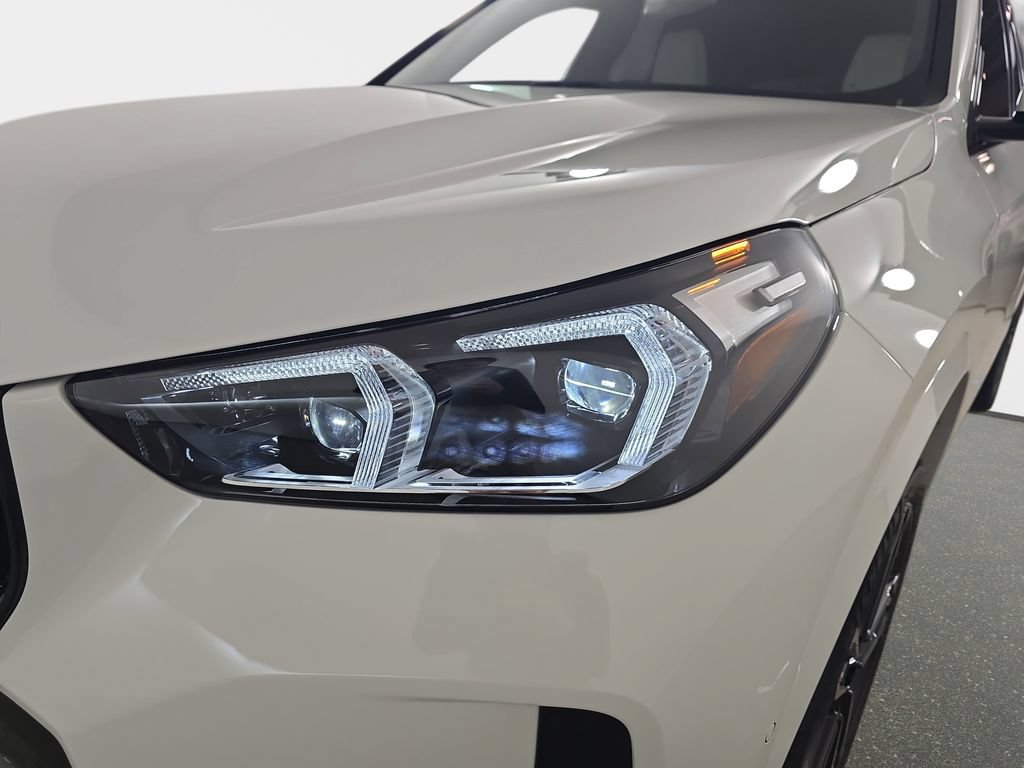New 2026 BMW X1 xDrive28i w/ Technology Package AWD/4WD image 33