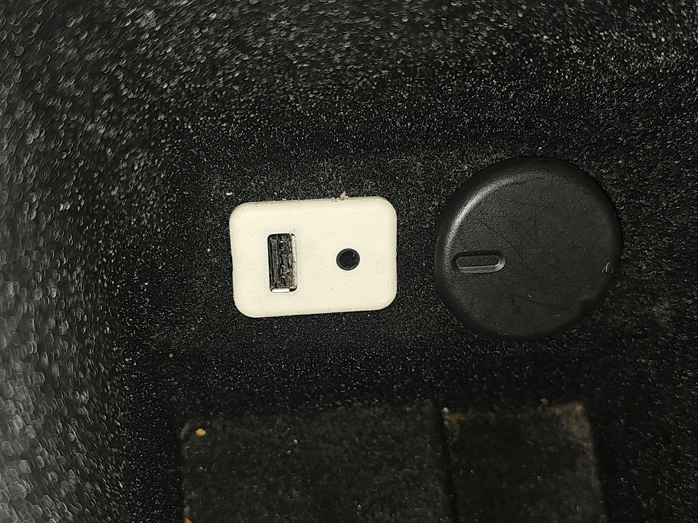 Used 2011 Cadillac SRX Luxury image 33