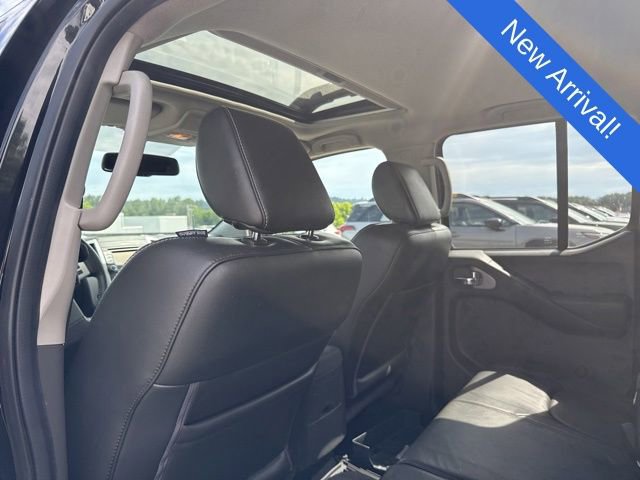 Used 2020 Nissan Frontier PRO-4X AWD/4WD image 10