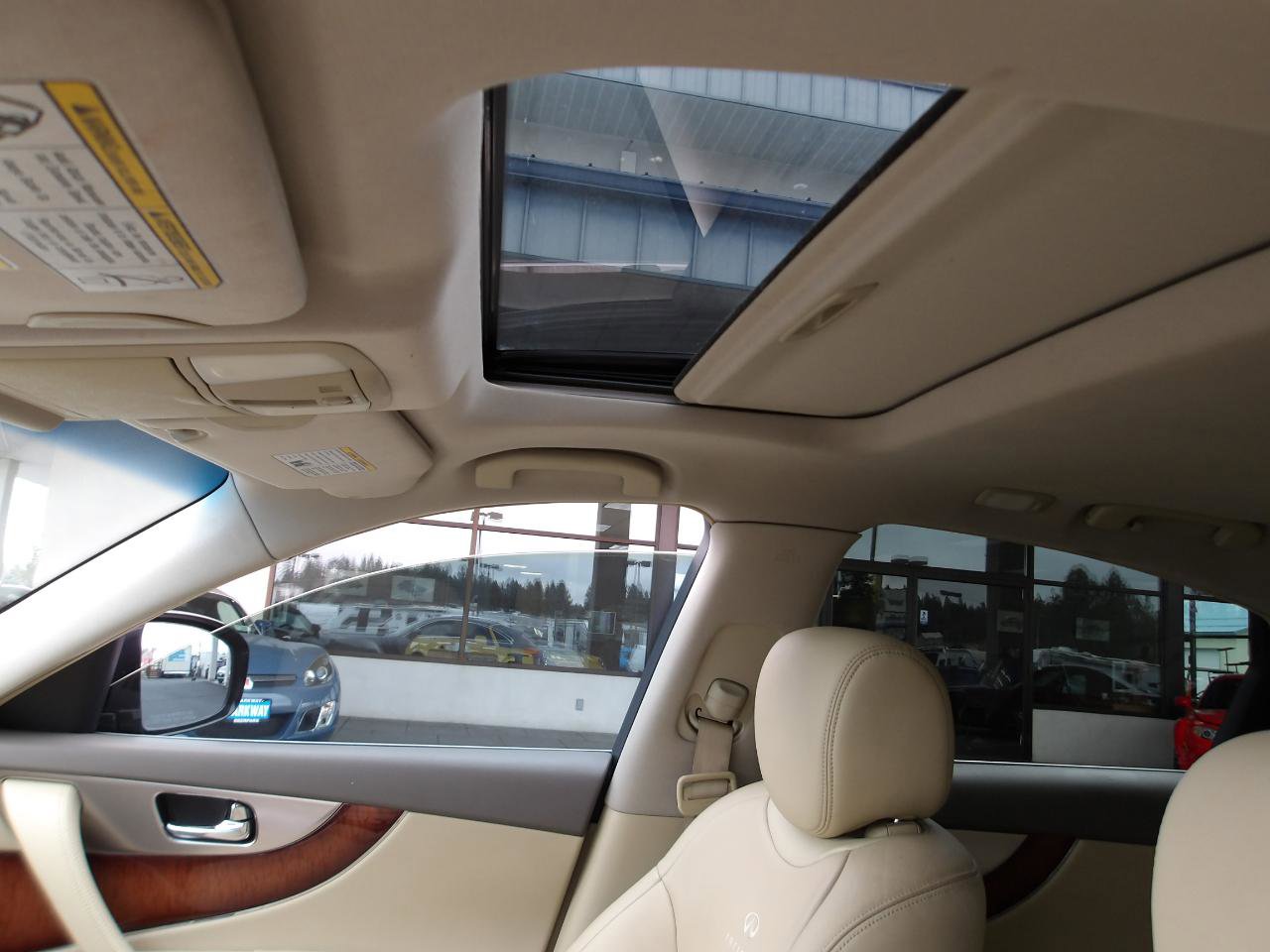 Used 2009 INFINITI FX35 AWD w/ Technology Pkg image 14