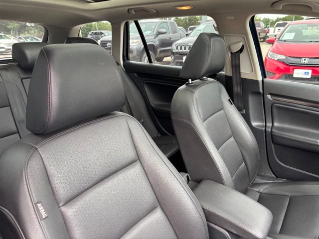 Used 2014 Volkswagen Jetta TDI FWD image 22