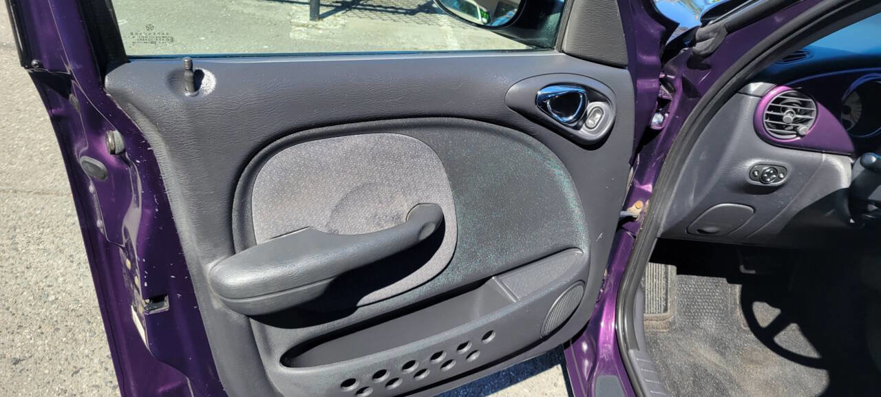 Used 2005 Chrysler PT Cruiser Touring image 8