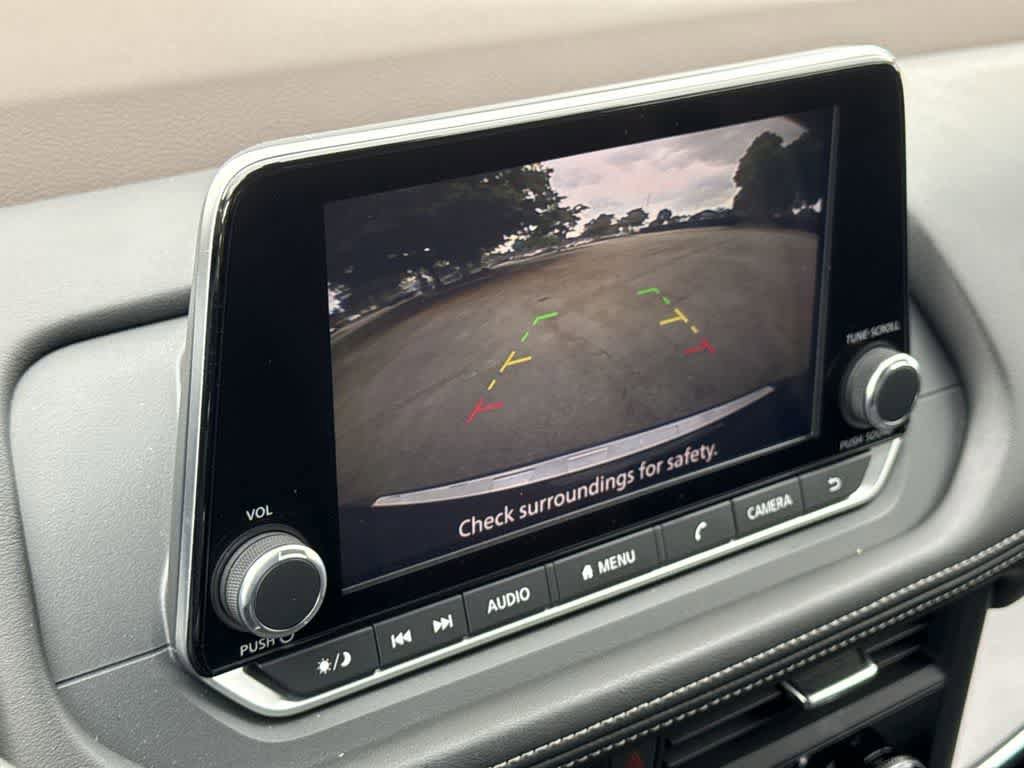 Used 2023 Nissan Rogue SV FWD image 19