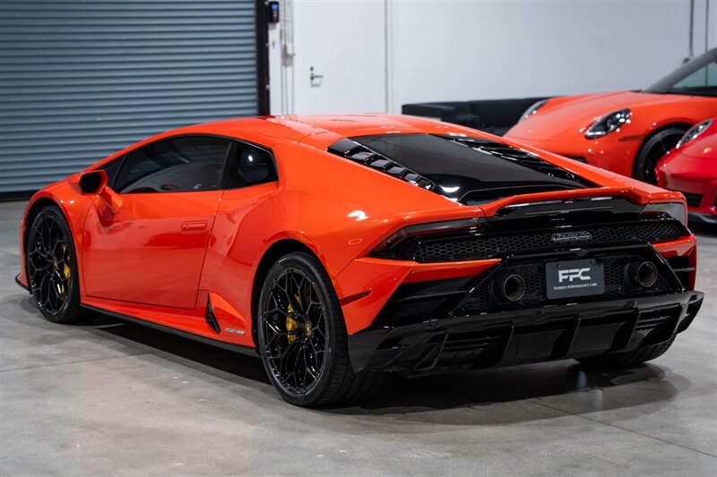 Used 2021 Lamborghini Huracan EVO AWD/4WD image 64