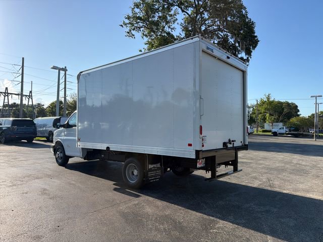 New 2026 Chevrolet Express 4500 w/ Power Convenience Package RWD image 9