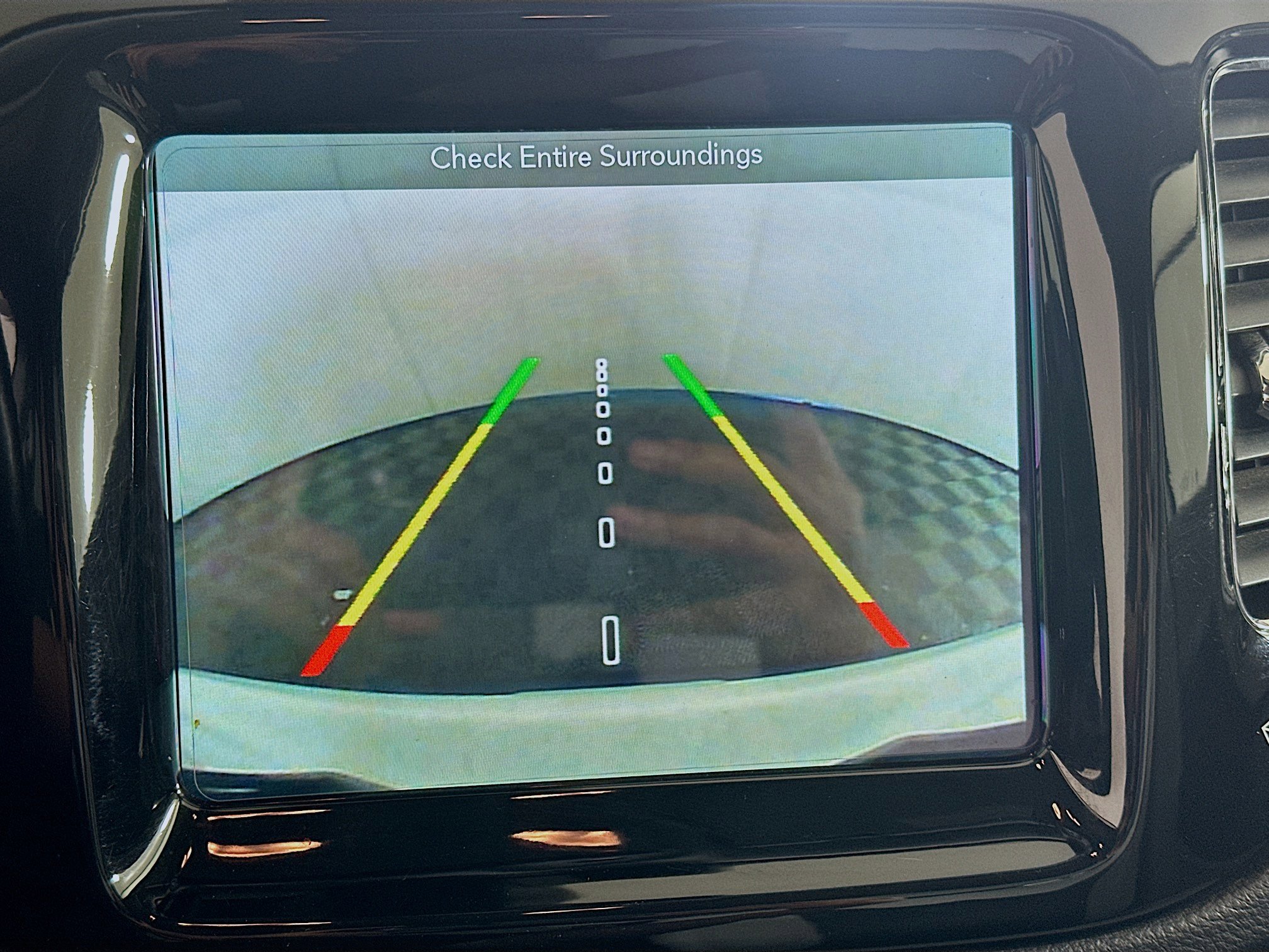 Used 2018 Jeep Compass Limited w/ Navigation Group FWD image 23
