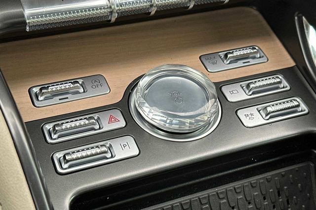 Used 2024 Lincoln Nautilus Reserve w/ Equipment Group 202A image 19