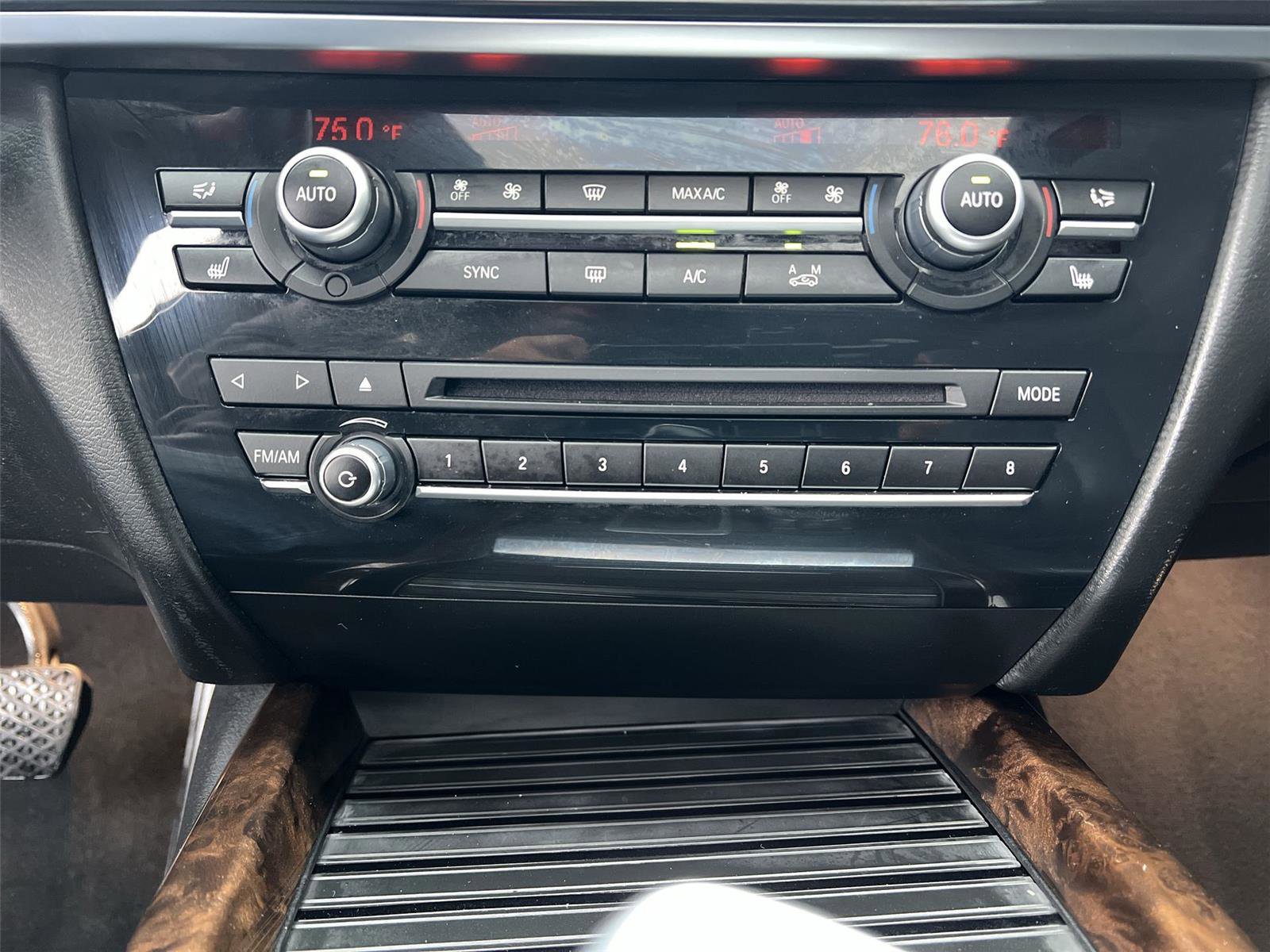 Used 2015 BMW X5 xDrive35i w/ Premium Package image 21