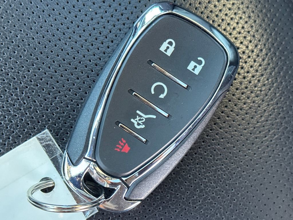 Used 2022 Chevrolet Traverse RS image 30