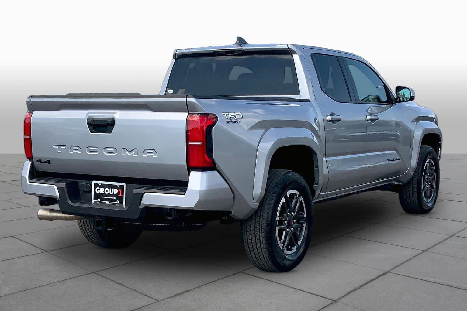 Used 2025 Toyota Tacoma TRD Sport AWD/4WD image 13