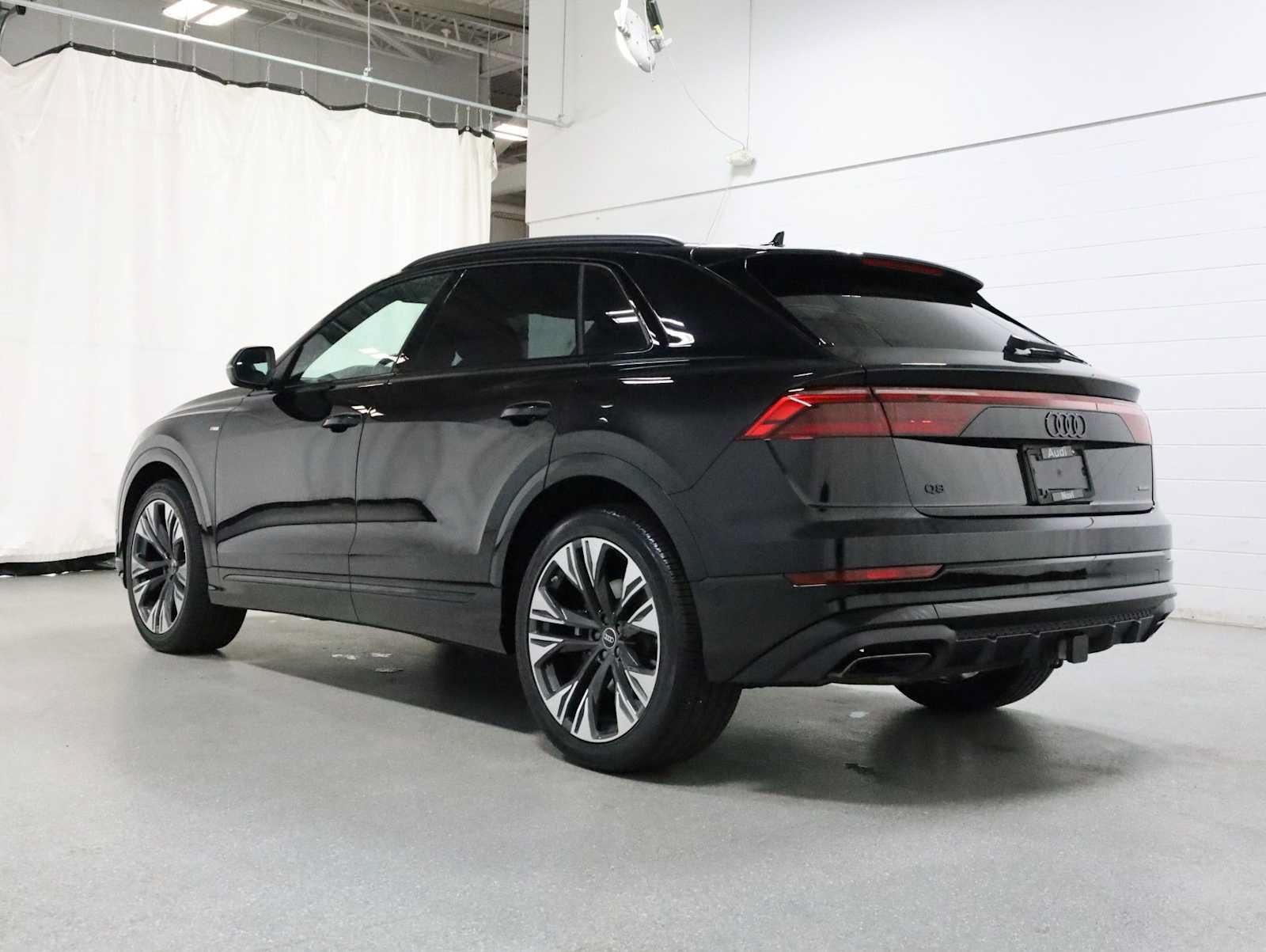 Certified 2026 Audi Q8 Premium Plus w/ Premium Plus Package AWD/4WD image 3