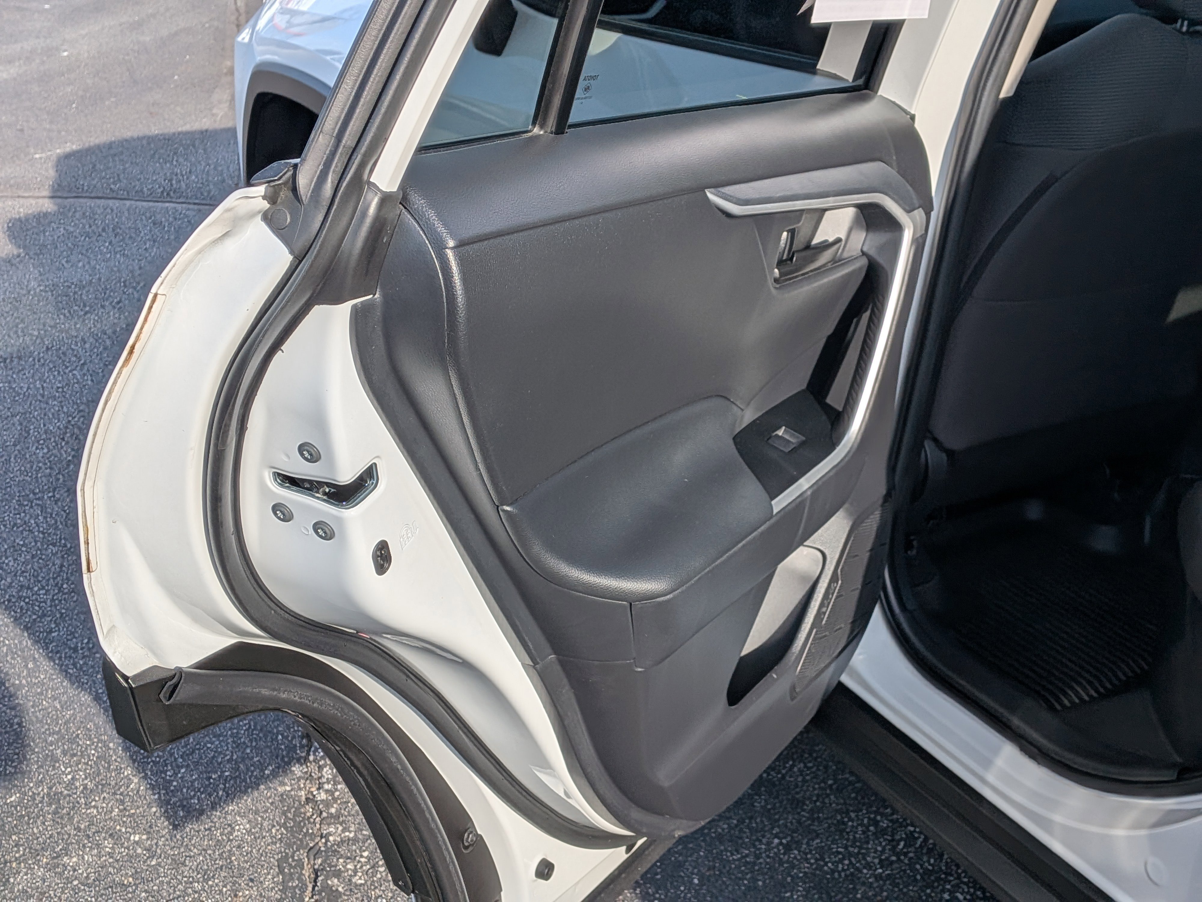 Certified 2025 Toyota RAV4 LE image 20