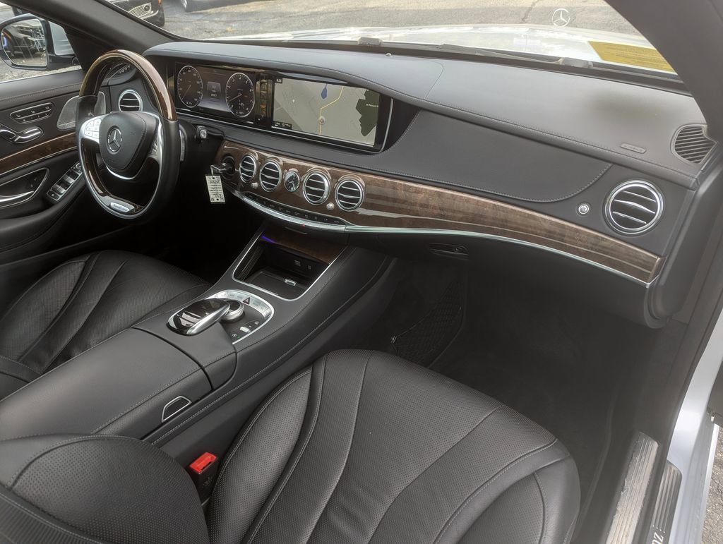 Used 2016 Mercedes-Benz S 550 4MATIC Sedan image 35