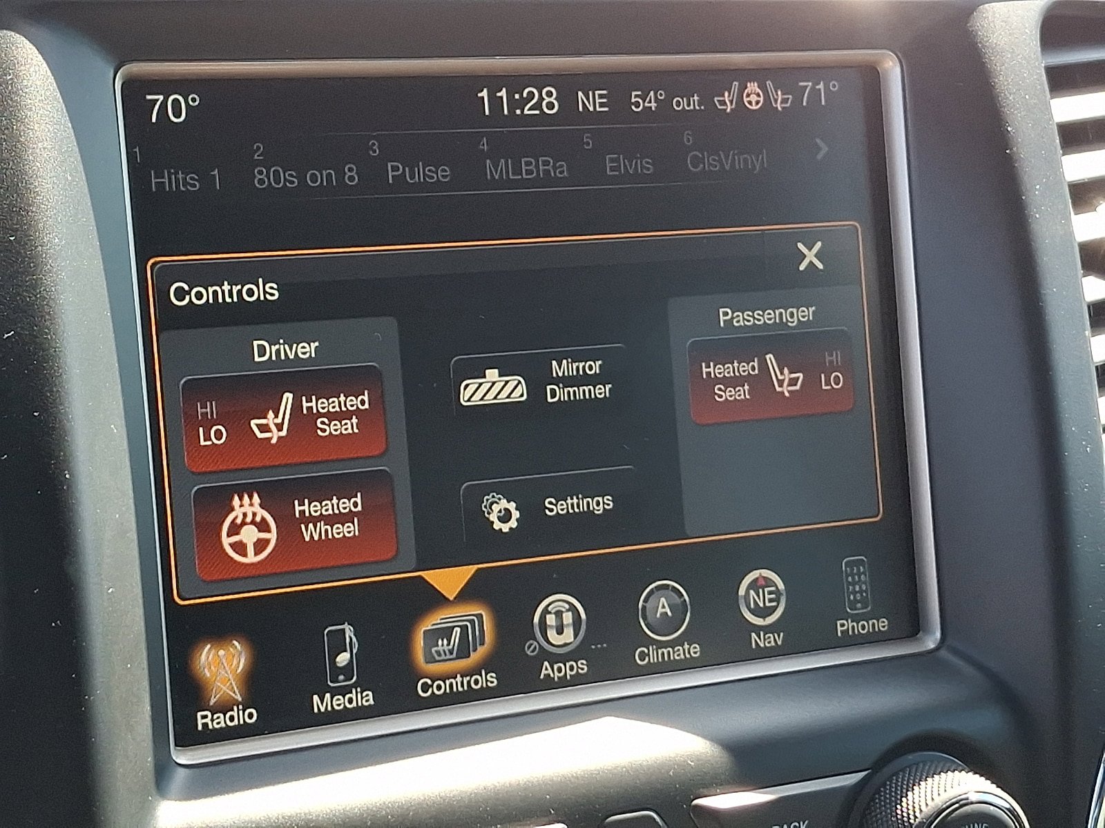 Used 2016 Jeep Grand Cherokee Limited w/ Trailer Tow Group IV AWD/4WD image 25