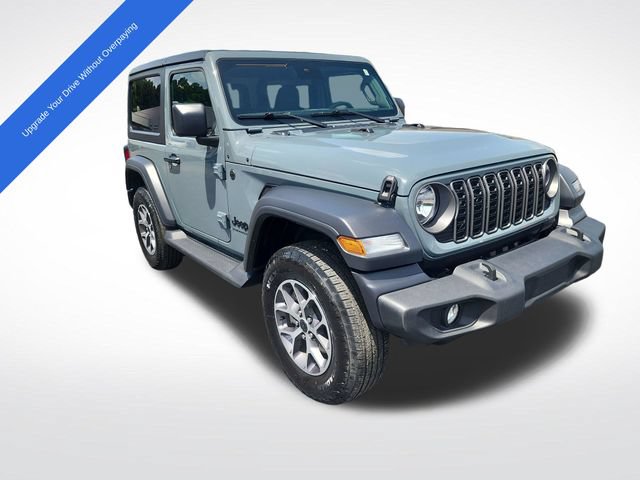 Used 2025 Jeep Wrangler Sport AWD/4WD image 7