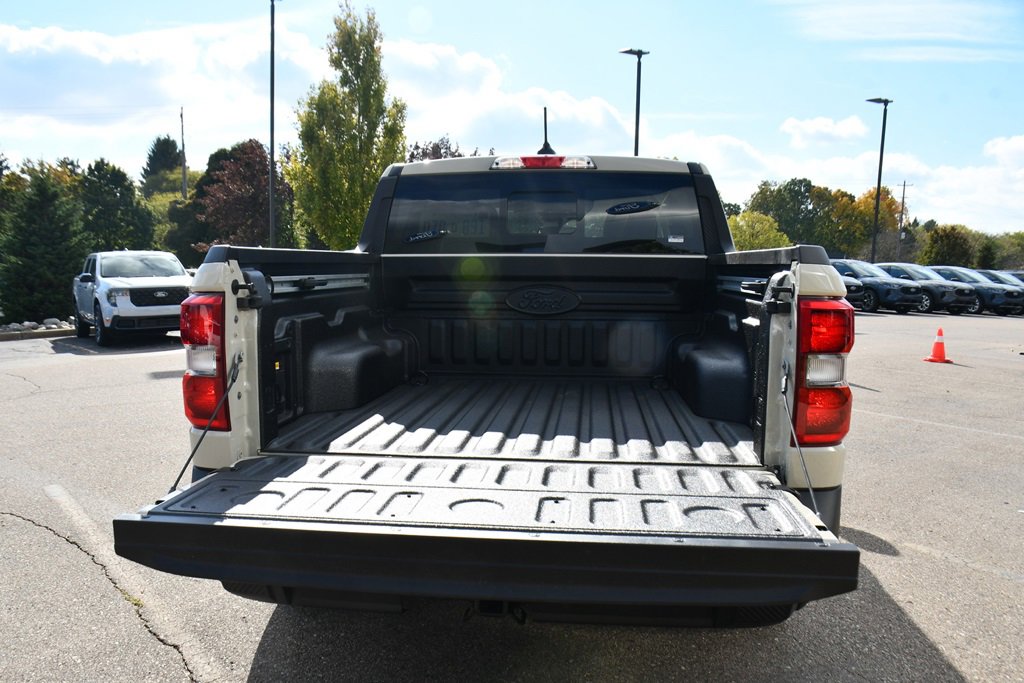 New 2025 Ford Maverick Lariat image 18