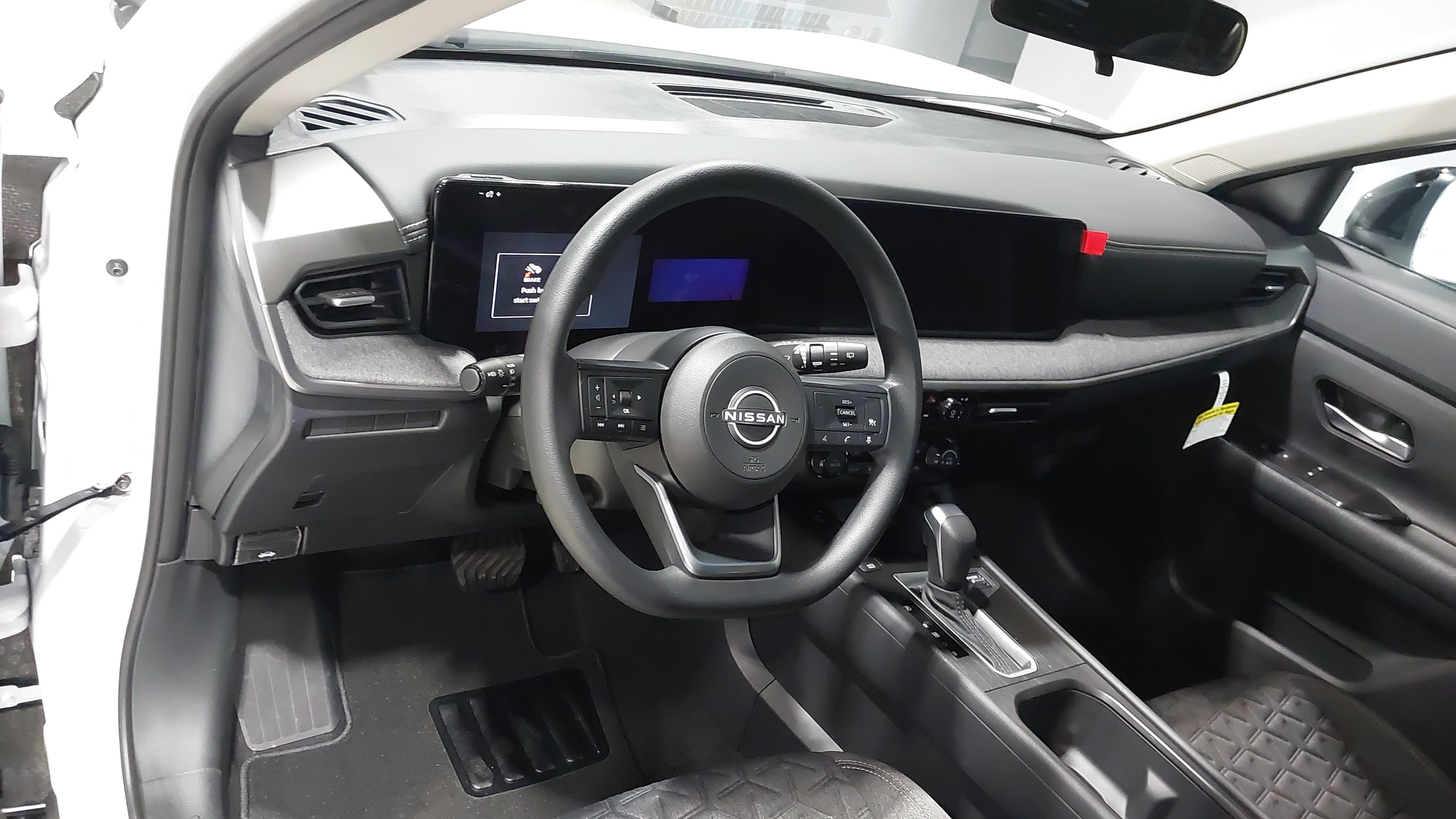 New 2026 Nissan Kicks SV w/ Cold Weather Package AWD/4WD image 19