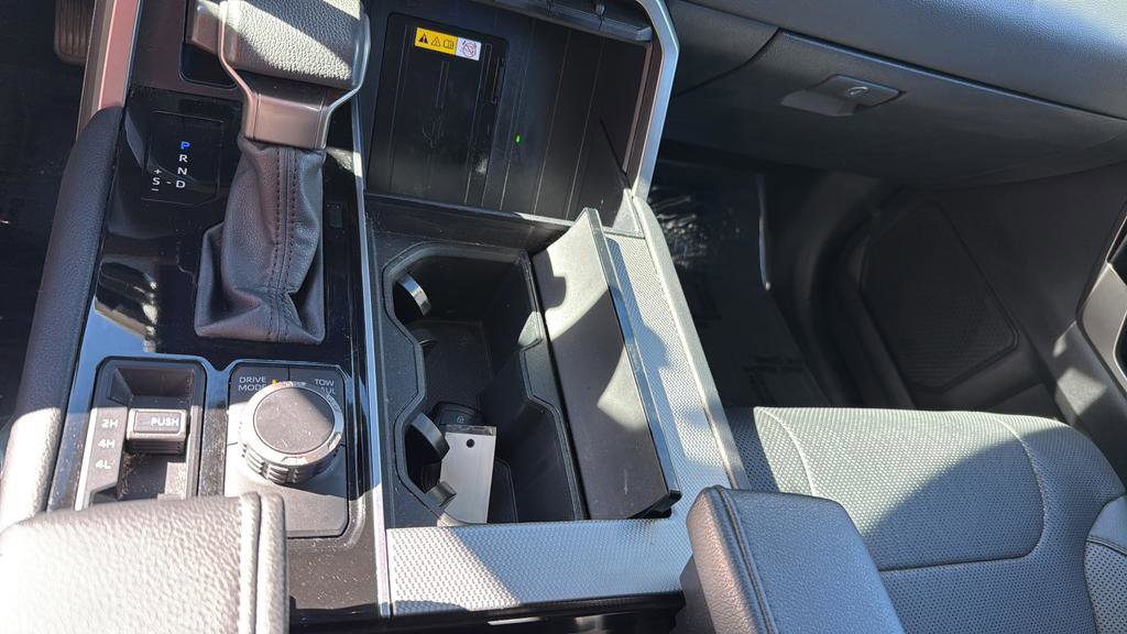 Used 2023 Toyota Sequoia Limited image 25