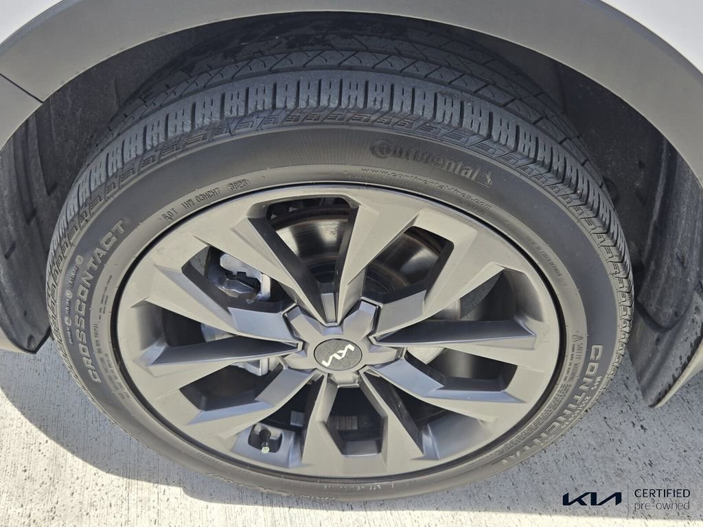 Certified 2023 Kia Sorento SX Prestige AWD/4WD image 10