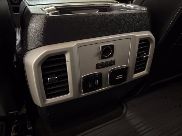 Used 2018 Ford F150 Lariat w/ Equipment Group 502A Luxury RWD image 21