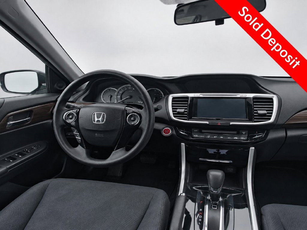 Used 2017 Honda Accord EX image 36