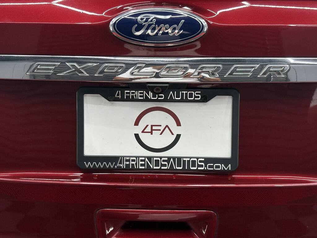 Used 2013 Ford Explorer XLT AWD/4WD image 27
