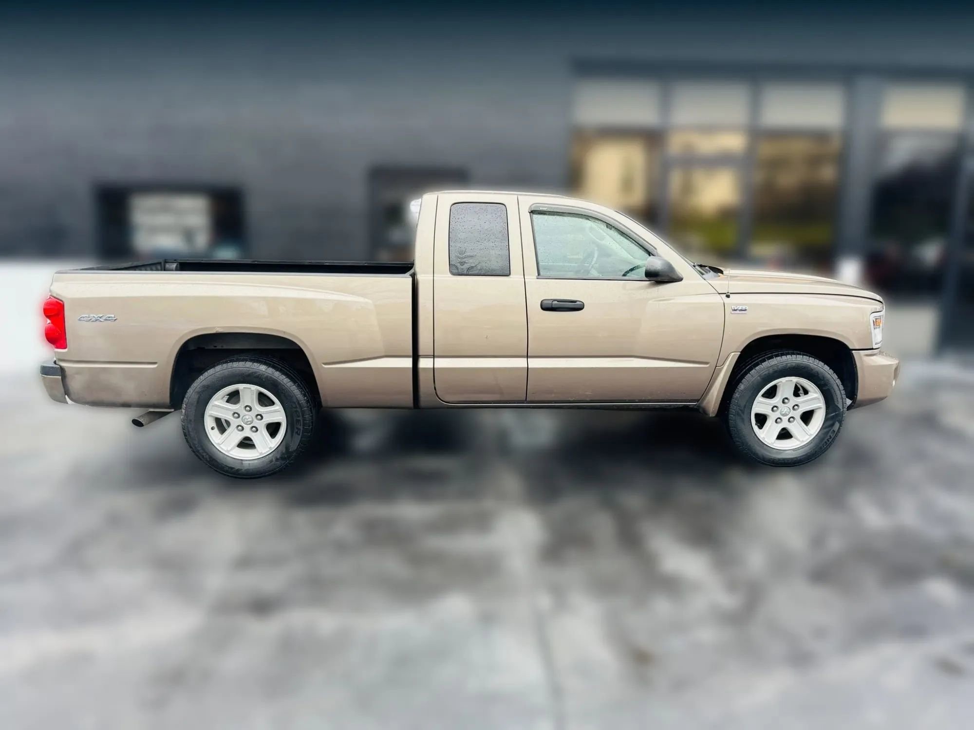 Used 2010 Dodge Dakota Big Horn image 6