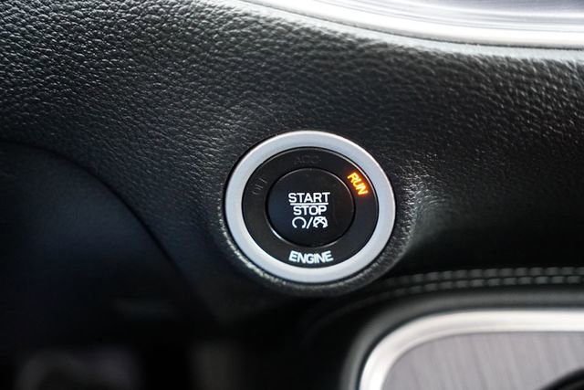 Certified 2016 Dodge Challenger R/T w/ Cold Weather Group image 24