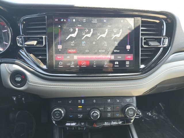Used 2021 Dodge Durango R/T w/ Technology Group AWD/4WD image 14