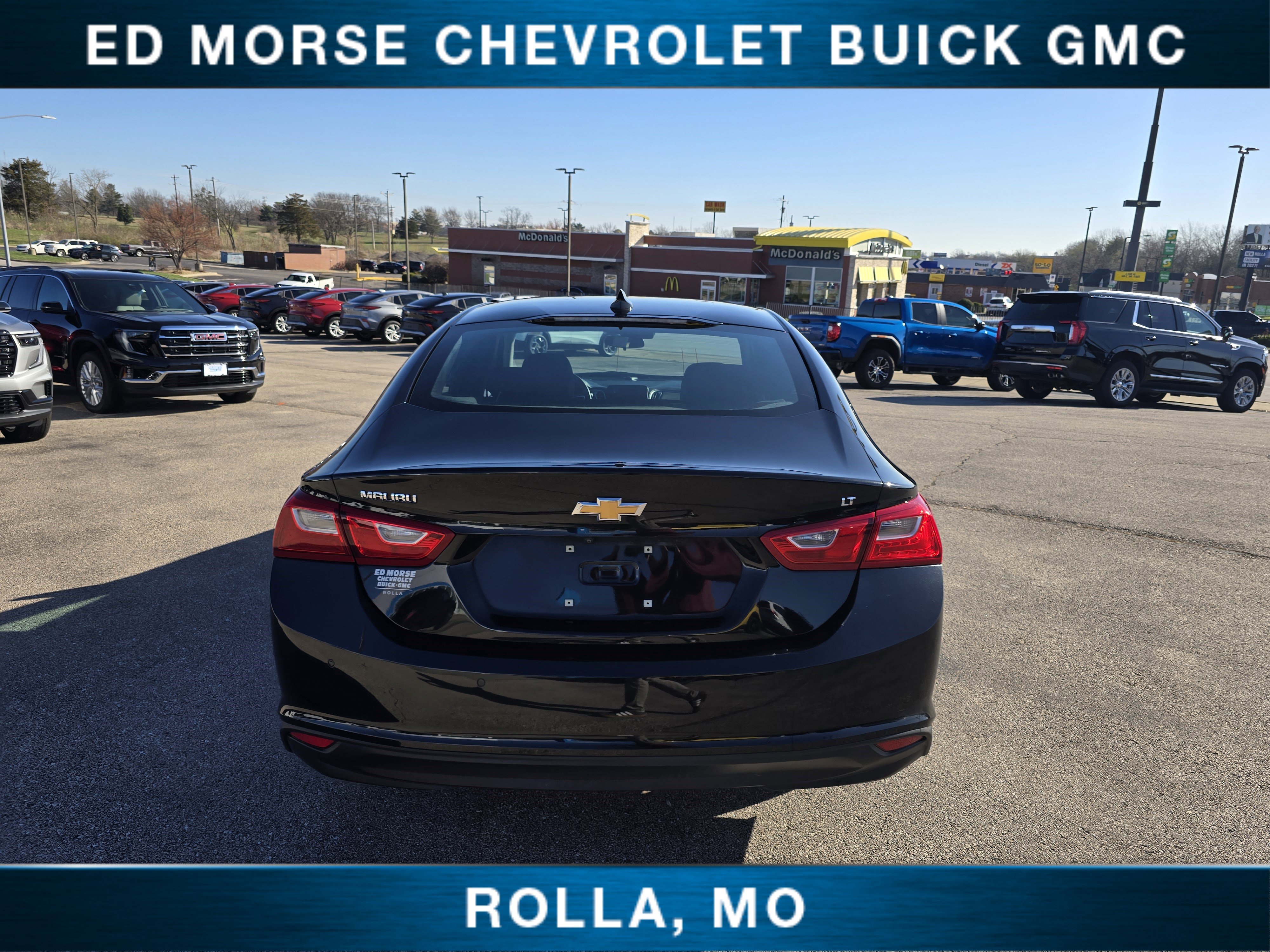Used 2025 Chevrolet Malibu LT FWD image 4