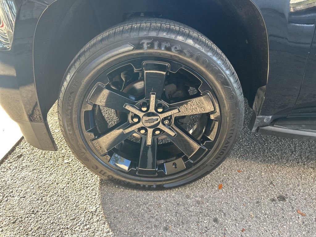 Used 2019 Chevrolet Suburban LS w/ Enhanced Driver Alert Package image 13