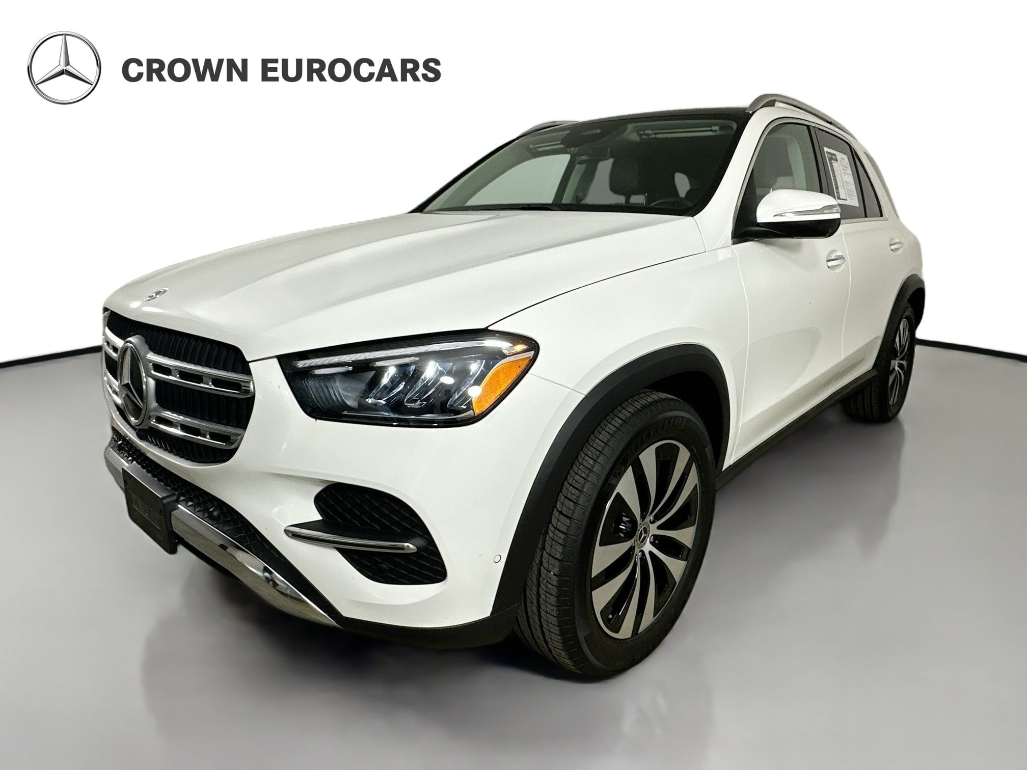 Certified 2025 Mercedes-Benz GLE 350 4MATIC w/ Winter Package image 1
