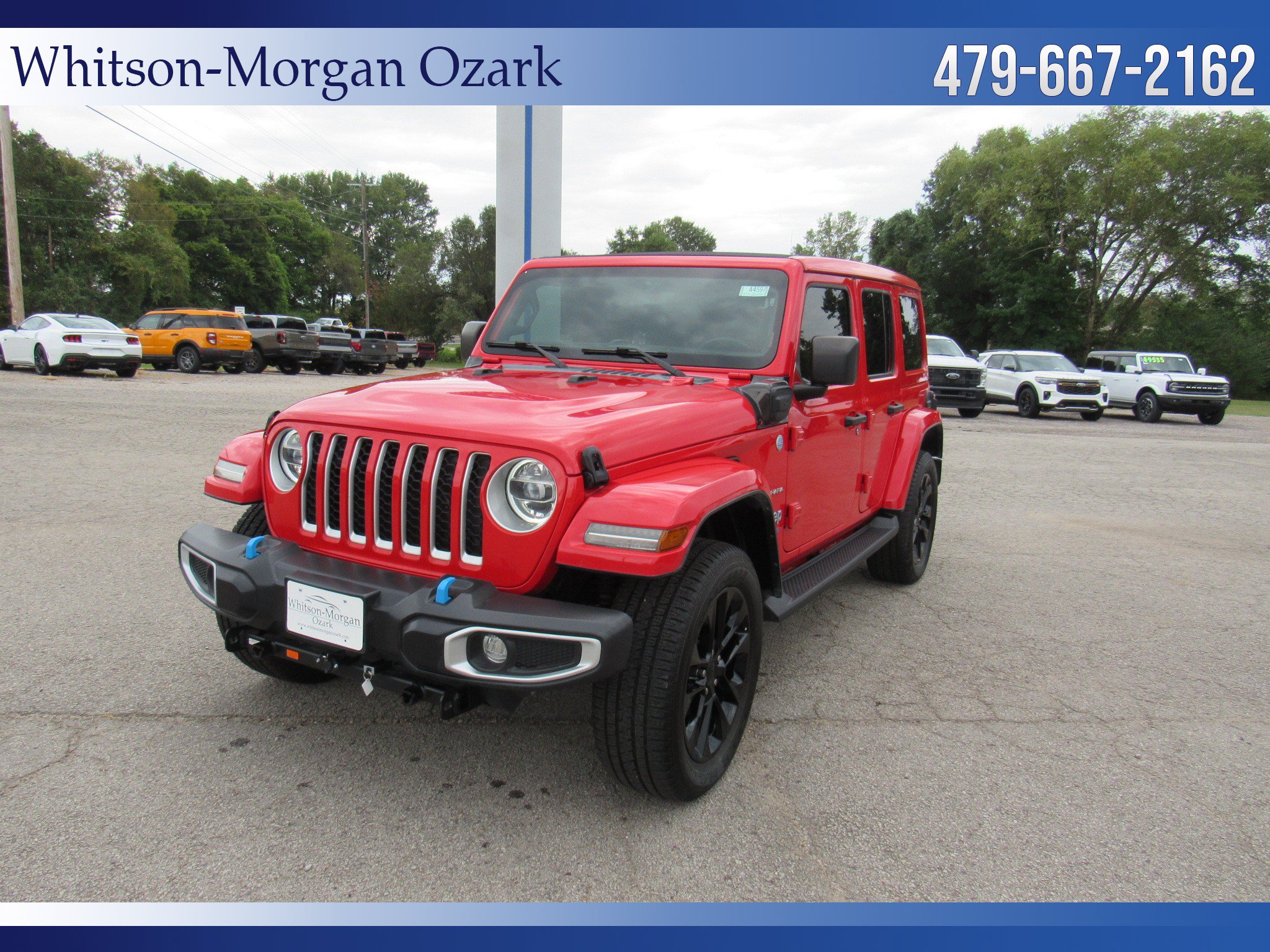Used 2022 Jeep Wrangler Unlimited Sahara w/ Cold Weather Group AWD/4WD image 4