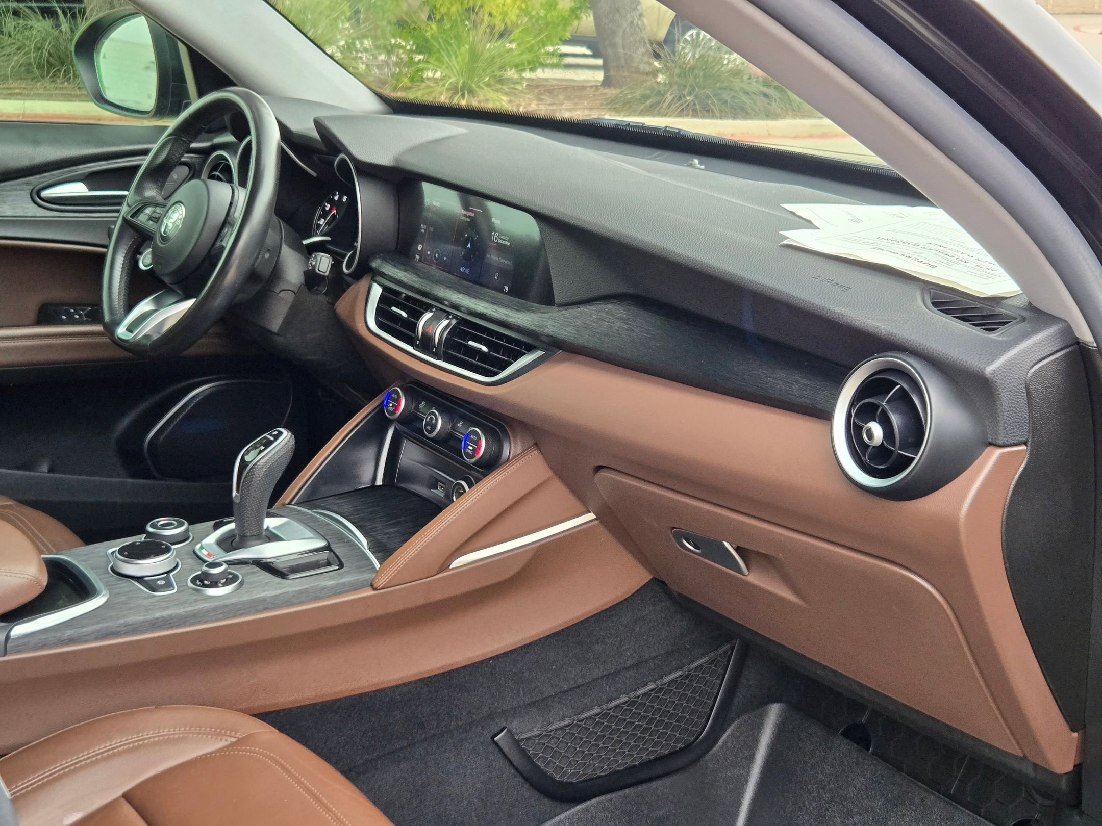 Used 2021 Alfa Romeo Stelvio Sprint w/ Nero Edizione image 29