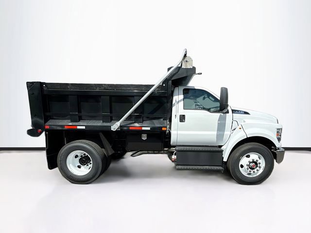 New 2027 Ford F750 2WD Regular Cab Super Duty image 18
