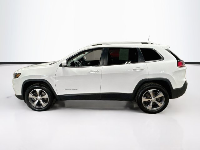 Used 2020 Jeep Cherokee Limited w/ Technology Group AWD/4WD image 4