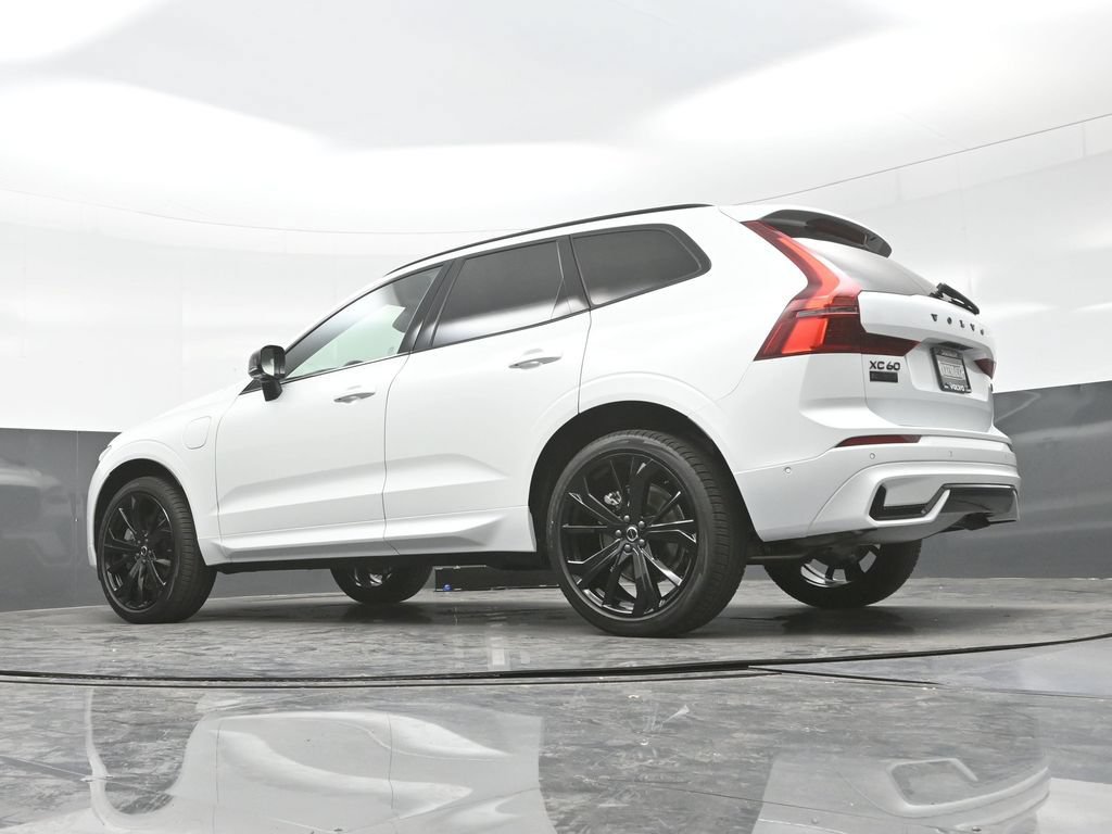 New 2026 Volvo XC60 T8 Ultra w/ Climate Package AWD/4WD image 28