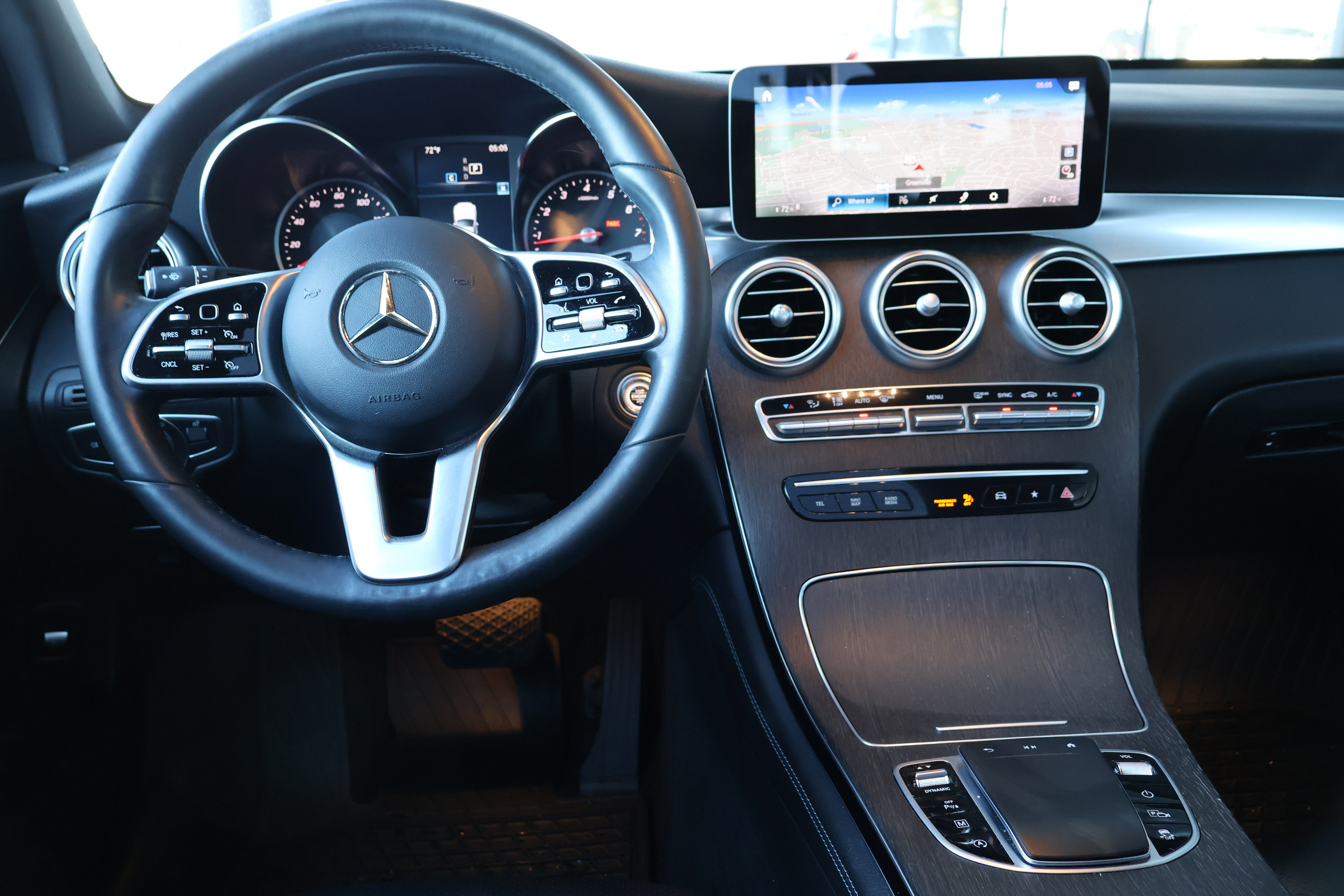 Used 2020 Mercedes-Benz GLC 300 image 20