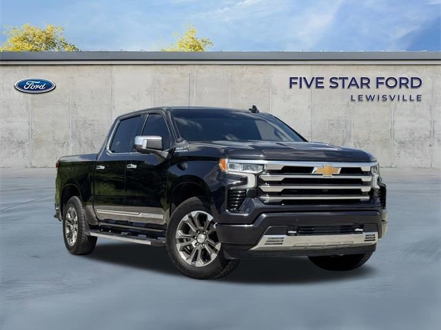 Used 2024 Chevrolet Silverado 1500 High Country w/ Technology Package AWD/4WD image 2