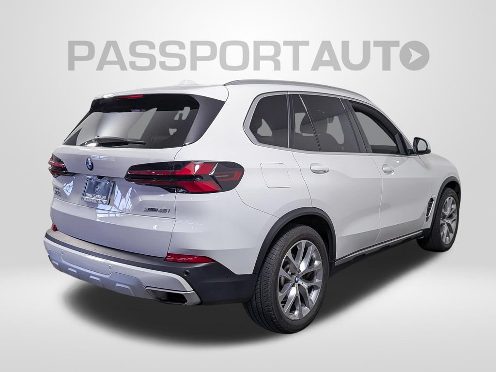 Certified 2024 BMW X5 xDrive40i w/ Parking Assistance Package AWD/4WD image 7