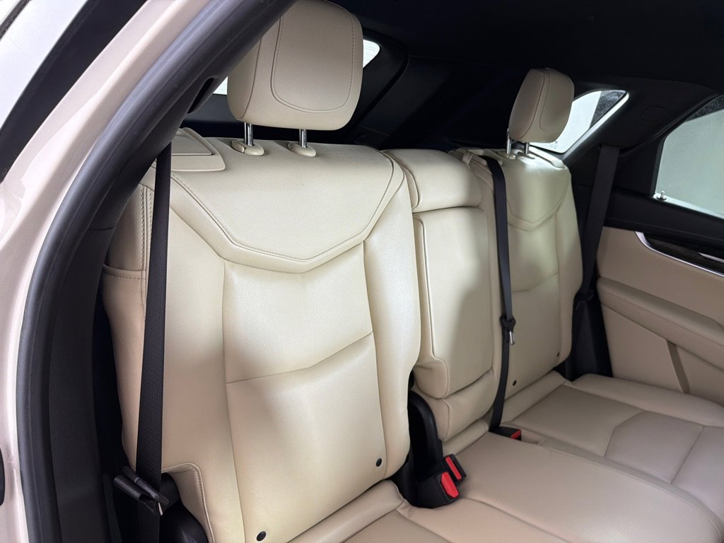 Used 2017 Cadillac XT5 FWD image 23