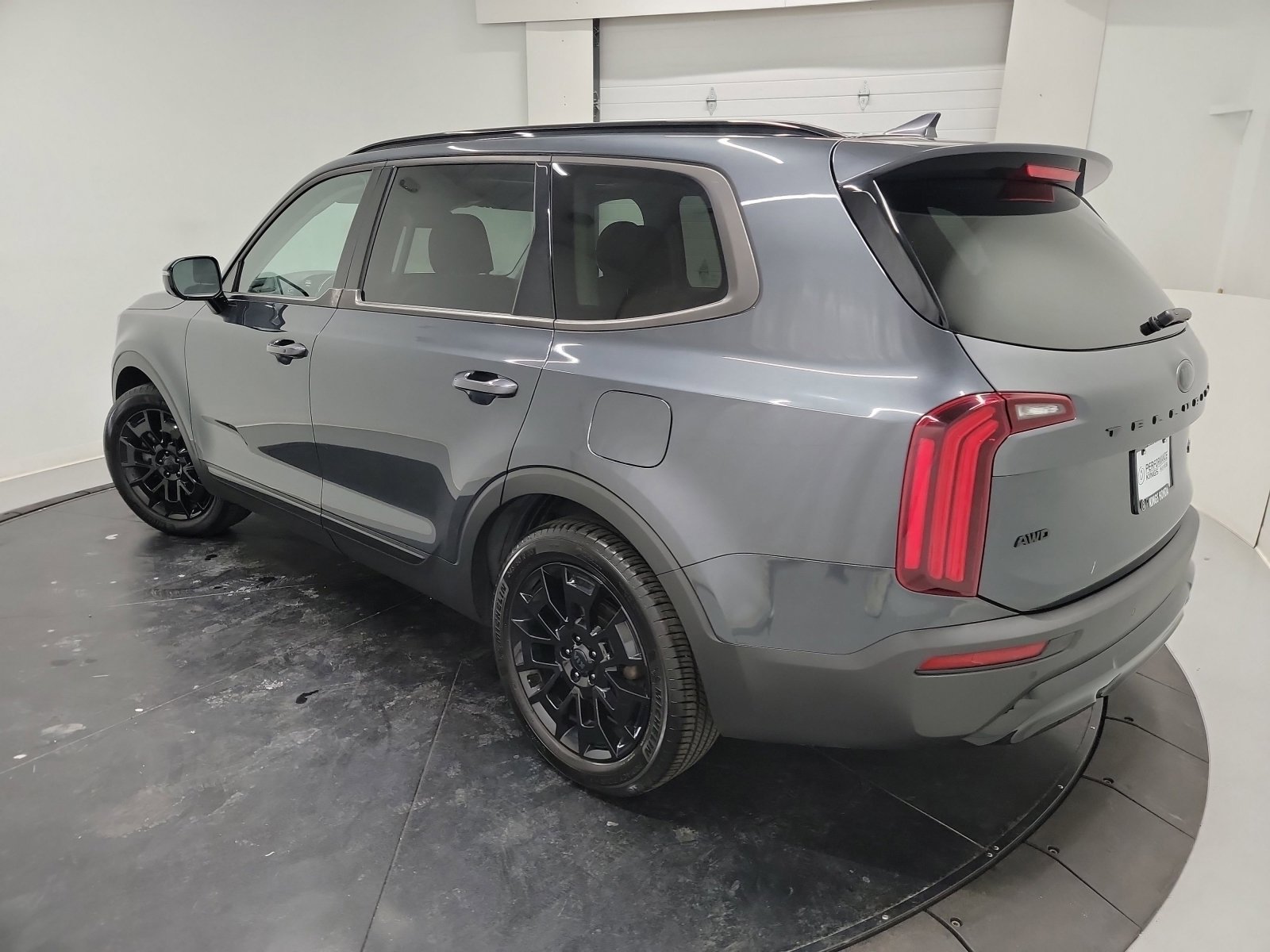 Used 2021 Kia Telluride SX w/ SX Prestige Package AWD/4WD image 4