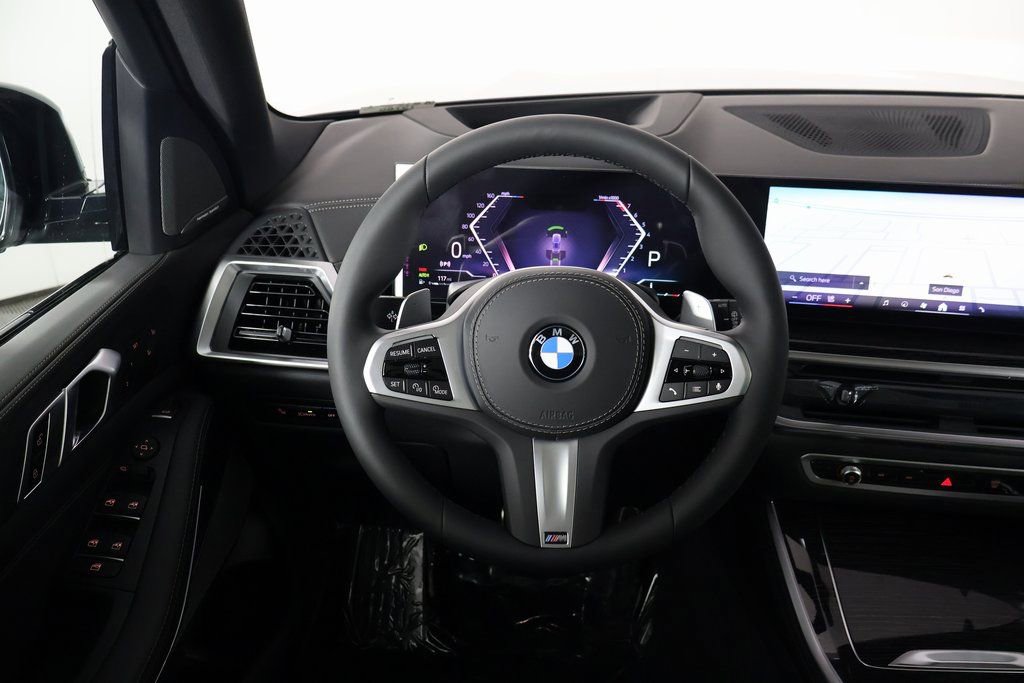 New 2026 BMW X5 xDrive40i w/ Executive Package image 3