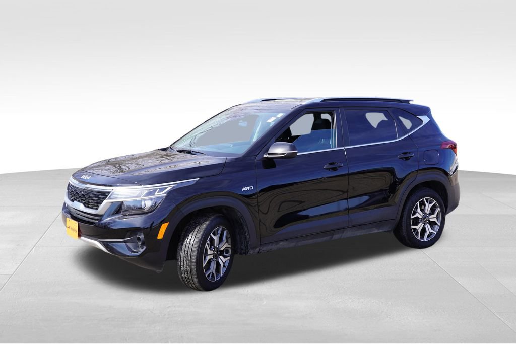 Certified 2023 Kia Seltos EX image 10